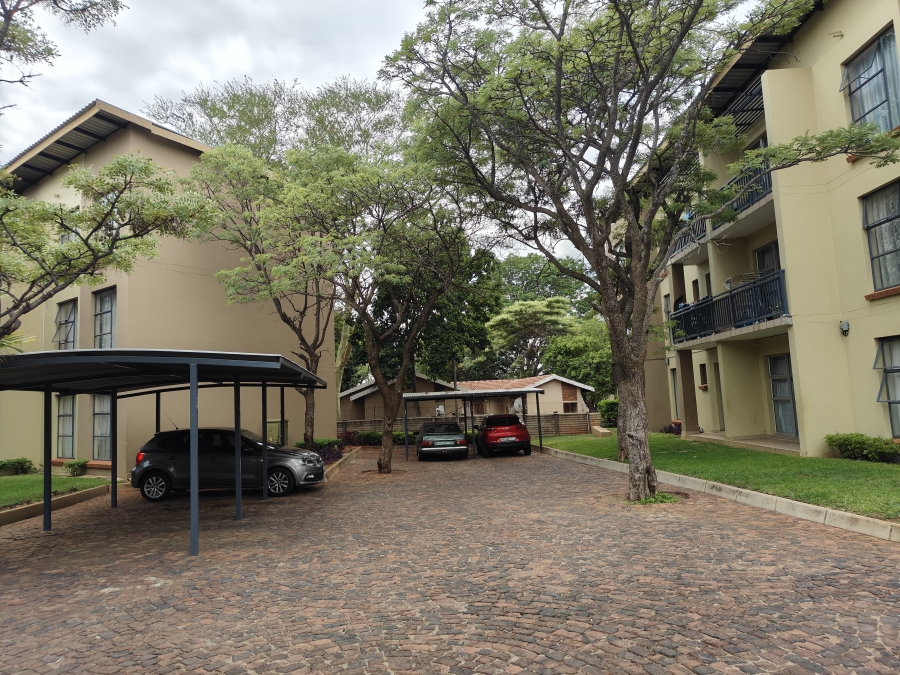 2 Bedroom Property for Sale in Geelhoutpark North West